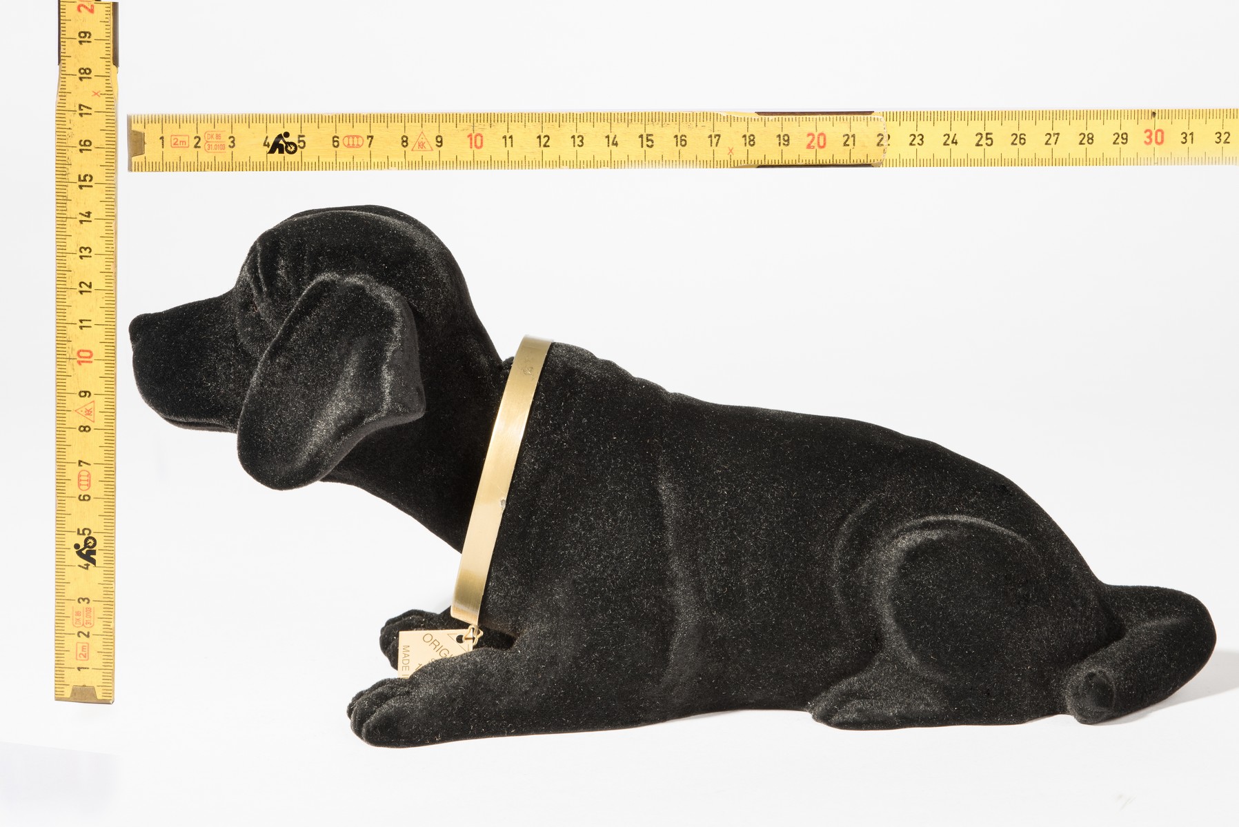Wackeldackel schwarz beflockt 29 cm - mit Echtheits-Zertifikat